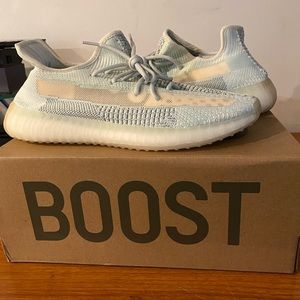 Yeezy 350 Cloud White